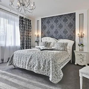 Wellness & Boutique Pod Lipkami Praga